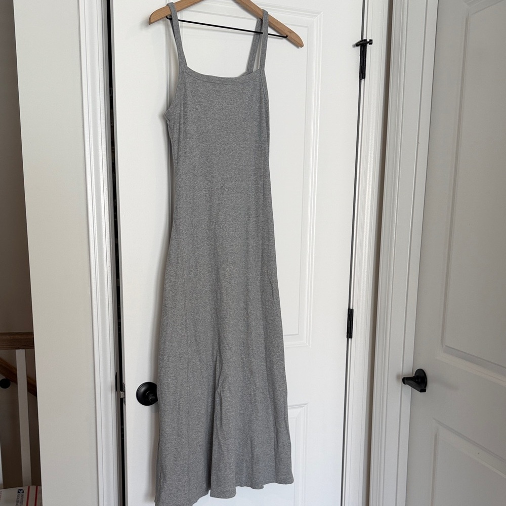 Universal Threads Ribbed Tank Dress Size Medium - Picture 2 of 7